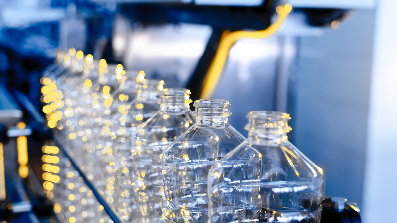 Экологические программы возвращаются: из каких пластиков будут делать упаковку через 5–10 лет